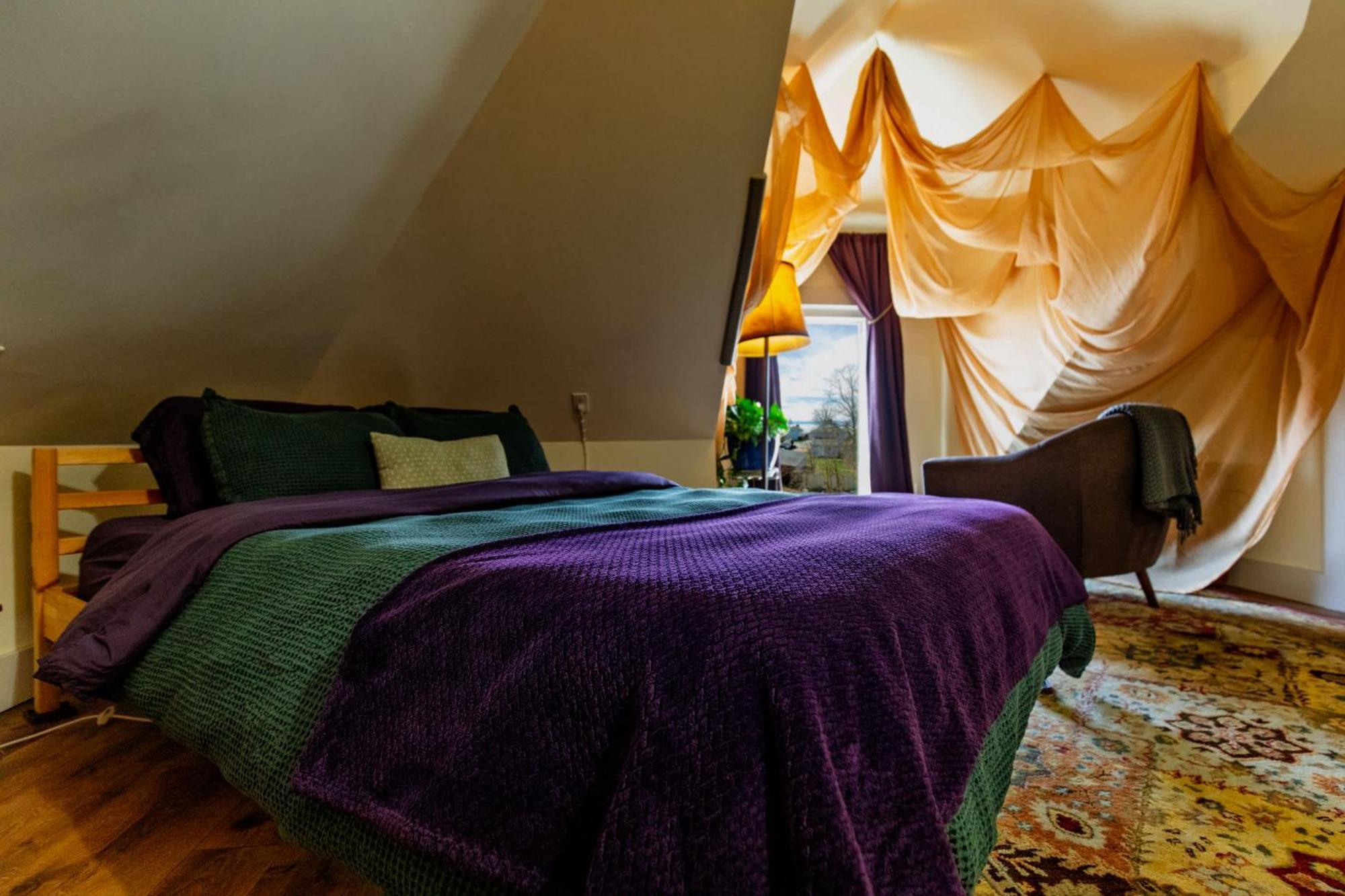 ברלינגטון Centrally Located With Lake Views מראה חיצוני תמונה
